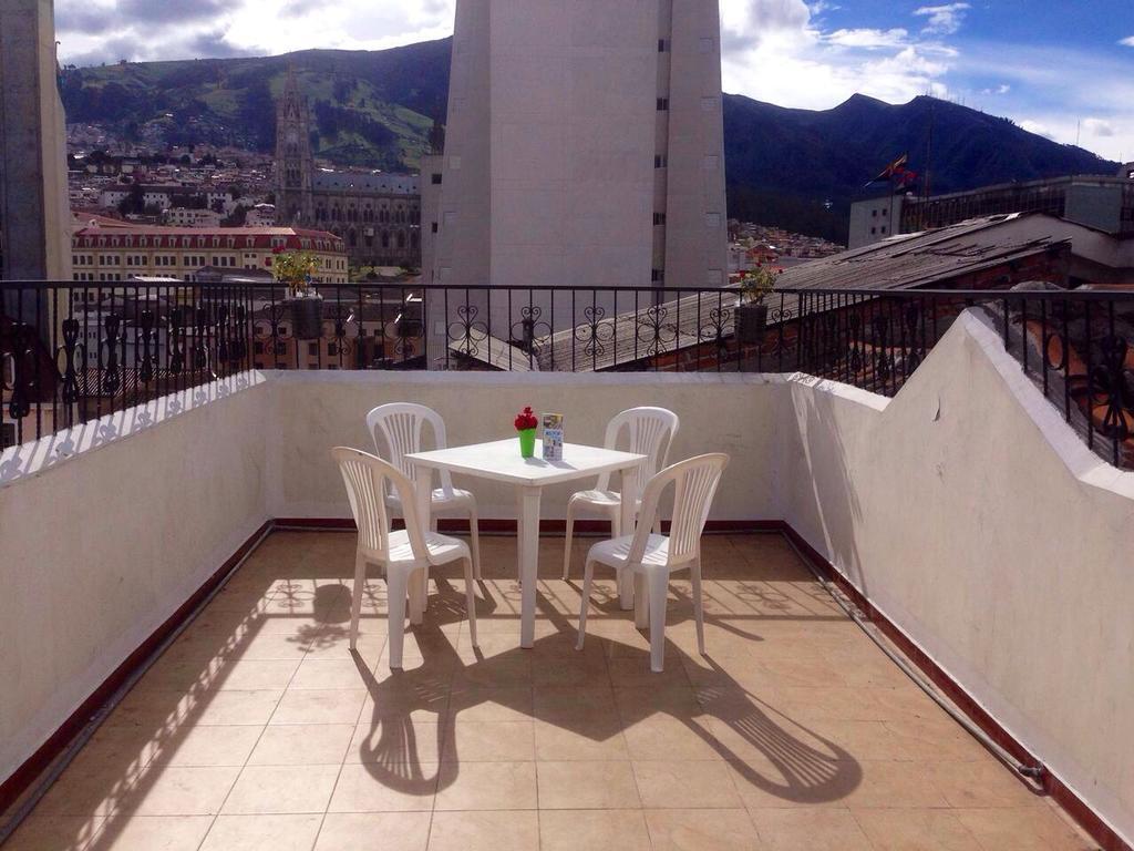 Guesthouse Nelson Quito Zewnętrze zdjęcie